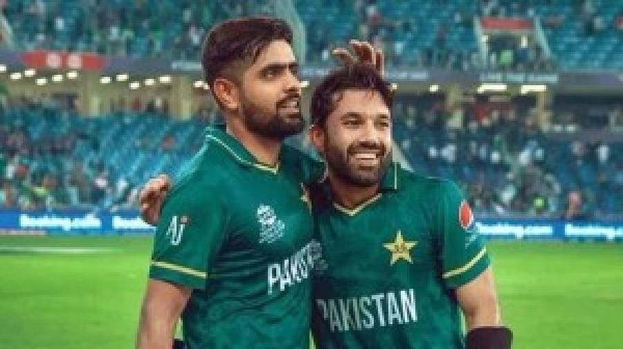 পাকিস্তান ক্রিকেটে নতুন সমীকরণ, ‘বি’ ক্যাটাগরিতে বাবর-রিজওয়ান