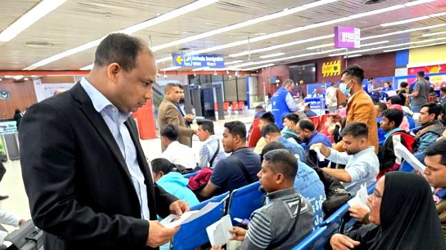 65 more bangladeshis return home from lebanon