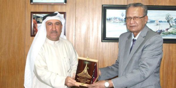 Arab Emirates Ambassador with Minister