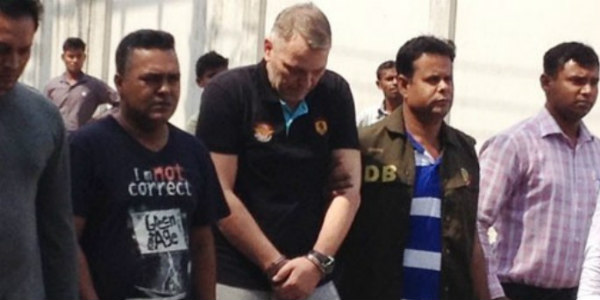 atm scam in bangladesh 4 arrested