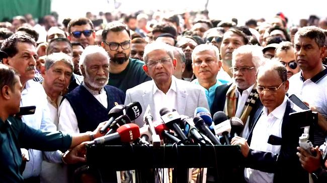 bnp leaders and mirza fakhrul islam alamgir