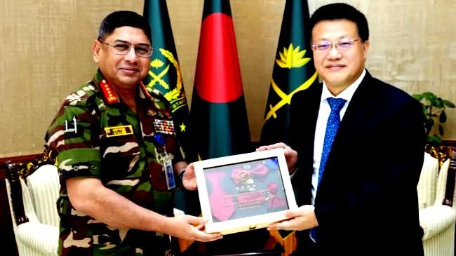 chinese ambassador to bangladesh yao wen and chief of army staff general waker uz zaman