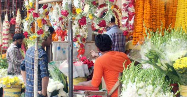 market of flower is in great time now