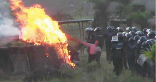 police put fire on sautal palli