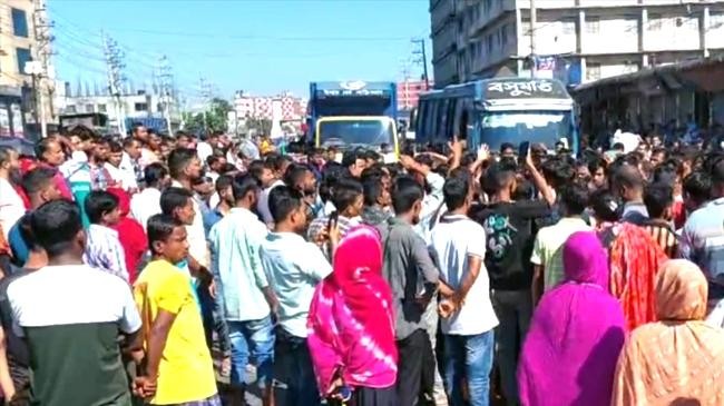 rmg workers block dhaka mymensingh highway