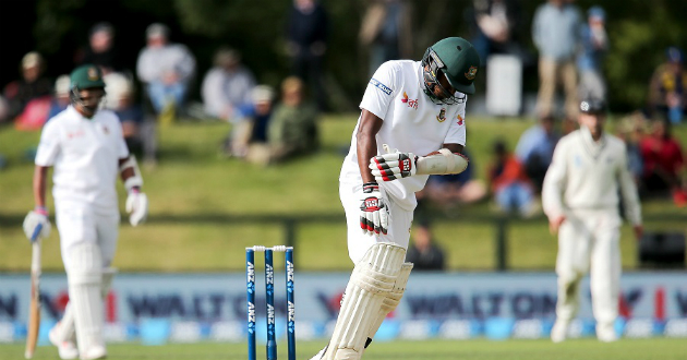 rubel hossain facing a short ball from kiwi pacer