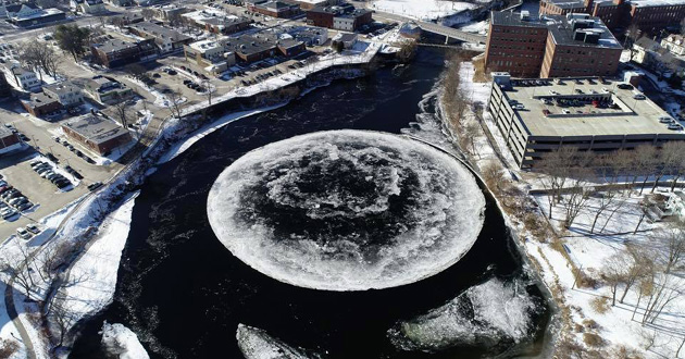 spinning ice disc in us river 2