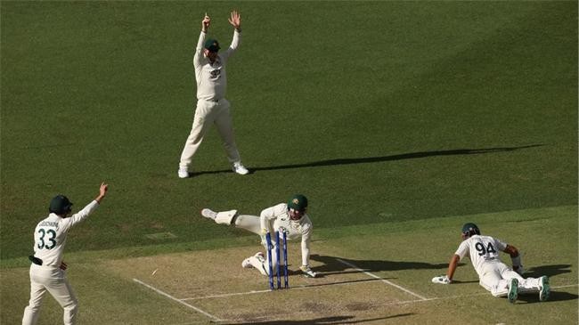 australia vs pakistan 1st test optus stadium 2nd day