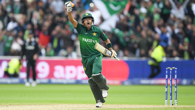 babar azam celebrates his century 1