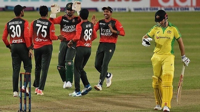 bangladesh celebratig shakib wickets 2021