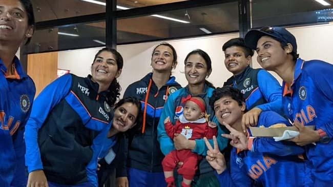 bismah maroof and indian team