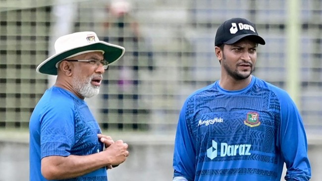 chandika hathurusingha and shakib al hasan