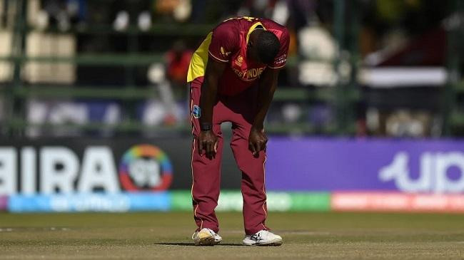 holder sports a dejected look as scotland close in on the target