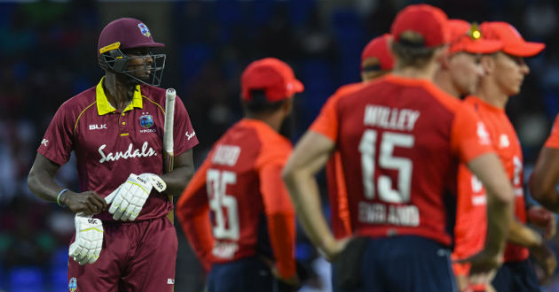 holder walks off after making a golden duck