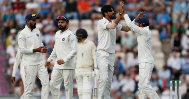 india celebrate a wicket 2