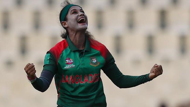 jahanara alam celebrates a wicket