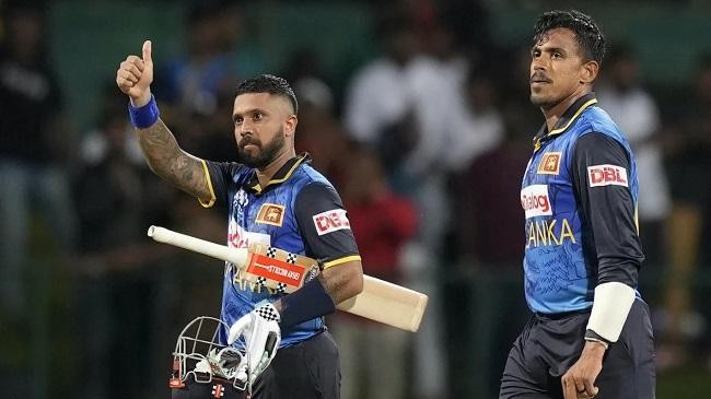 kusal mendis and maheesh theekshana