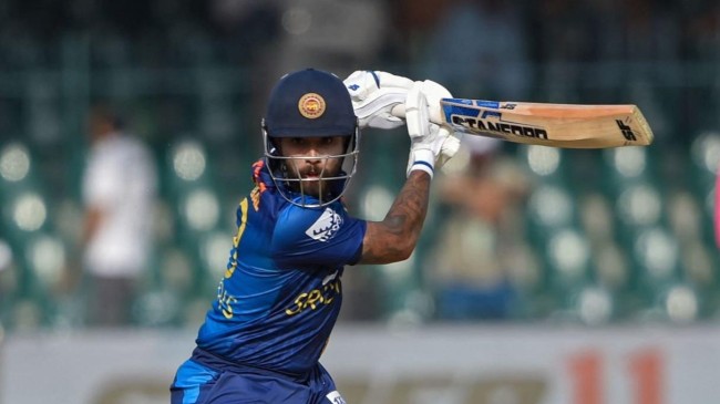 kusal mendis 3