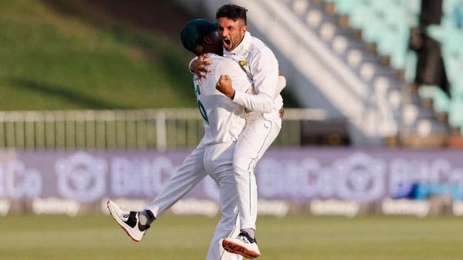 maharaj celebration taking two wickets