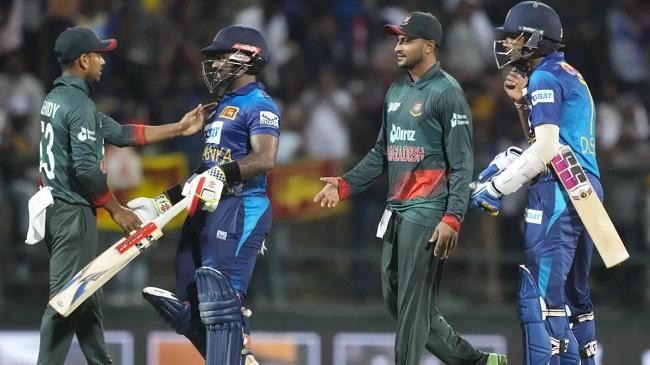 miraz asalanka shakib and shanaka partake in end of match