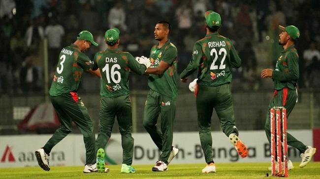 mustafizur rahman celebrates a wicket