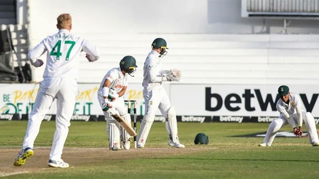 sa won by 220 runs 2