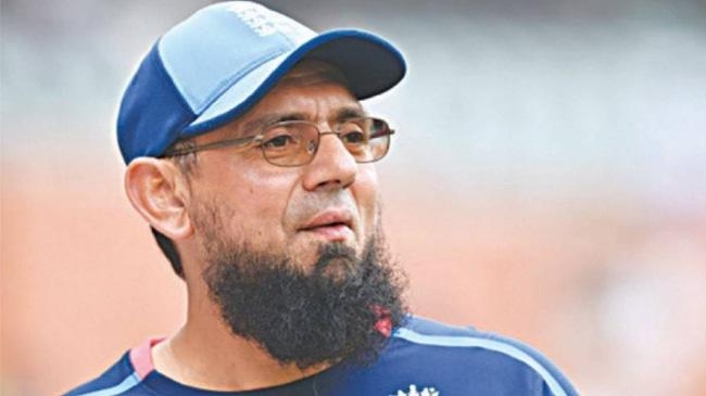 saqlain mushtaq 1