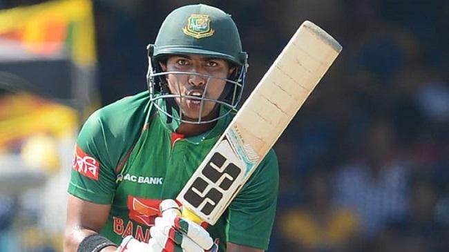 soumya sarkar bat