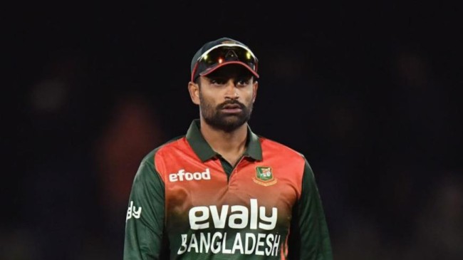 tamim iqbal 32