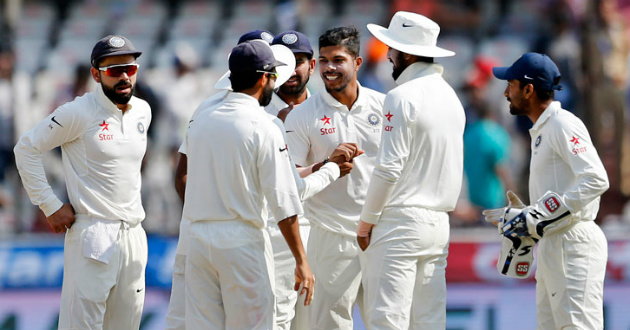 umesh yadav bowl very well