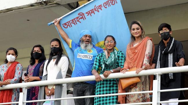 women cricketers audience