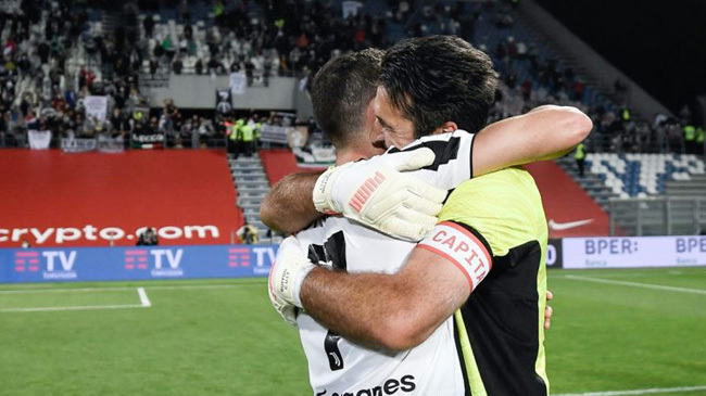 buffon with ronaldo