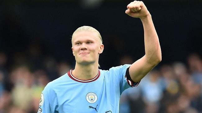 erling haaland scores twice for manchester city