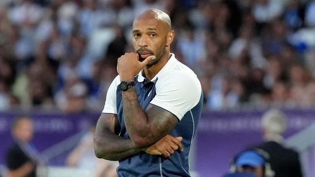 henry unhappy with full time scenes in frances