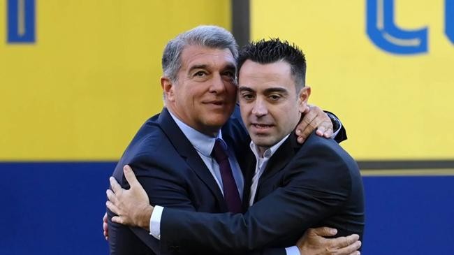 laporta and xavi