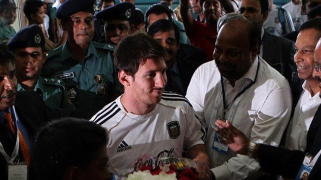 leo messi in dhaka