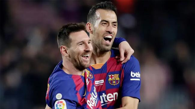 lionel messi sends sergio busquets heartfelt message