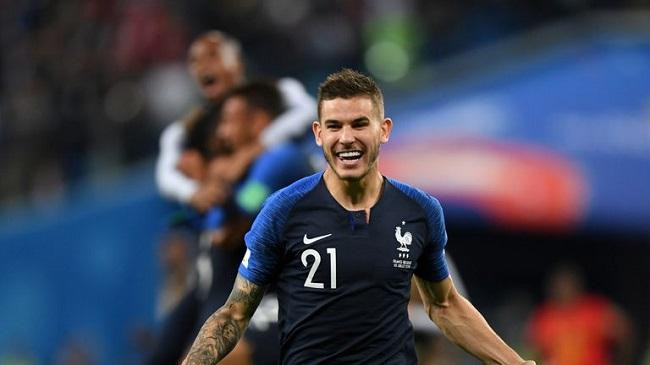 lucas hernandez joins psg