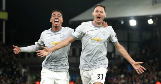 manchester united beats crystal palace in premier league