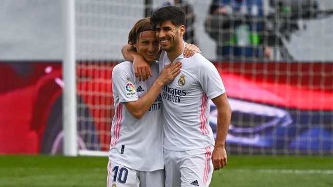 marco asensio luka modric real madrid vs eibar la liga 2020 21