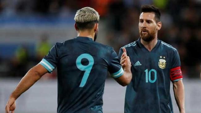 messi celebrates a goal with team mate