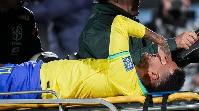 neymar injured against uruguay