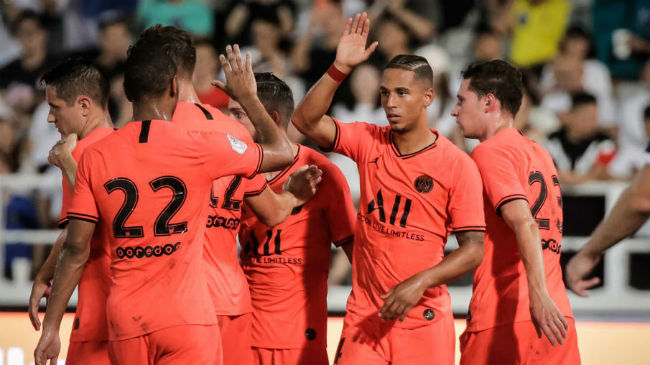 psg celebrating a goal over inter milan