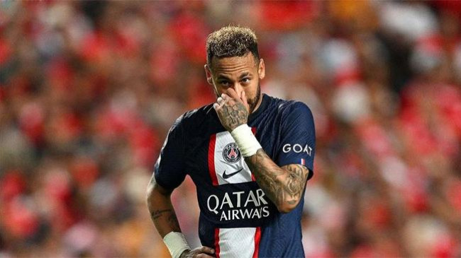 psg superstar neymar loses 80000 followers