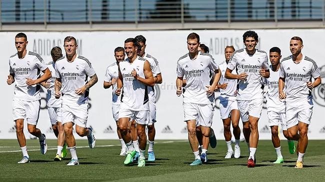 real madrid return to training at valdebebas