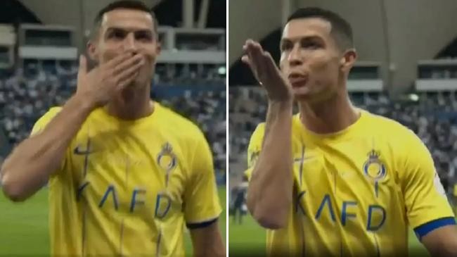 ronaldo flying kiss