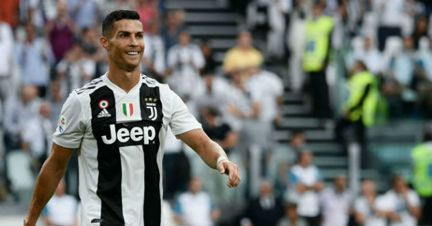 ronaldo juventus forward 1