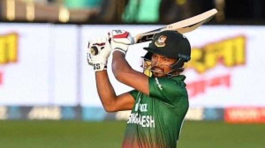 বাজে ফর্ম সত্ত্বেও ‘অভিজ্ঞতার’ যুক্তিতে টি-টোয়েন্টি দলে শান্ত