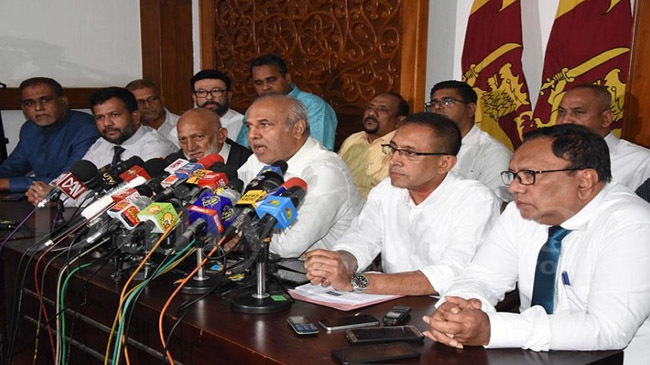 9 muslim ministers resign in sri lanka