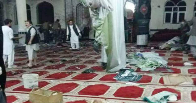 Suicide bombers in Afghanistan mosque